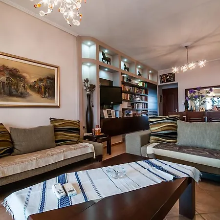 Holidays Pelion * Néa Ankhíalos