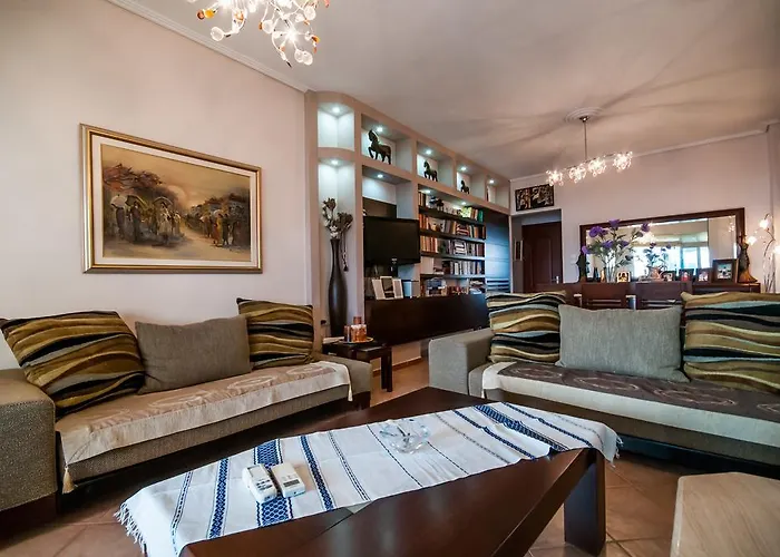 Holidays Pelion * Néa Ankhíalos